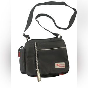 Urban Gear Small Crossbody Bag Black Black 7 x 9" Organizer, Adjustable Strap